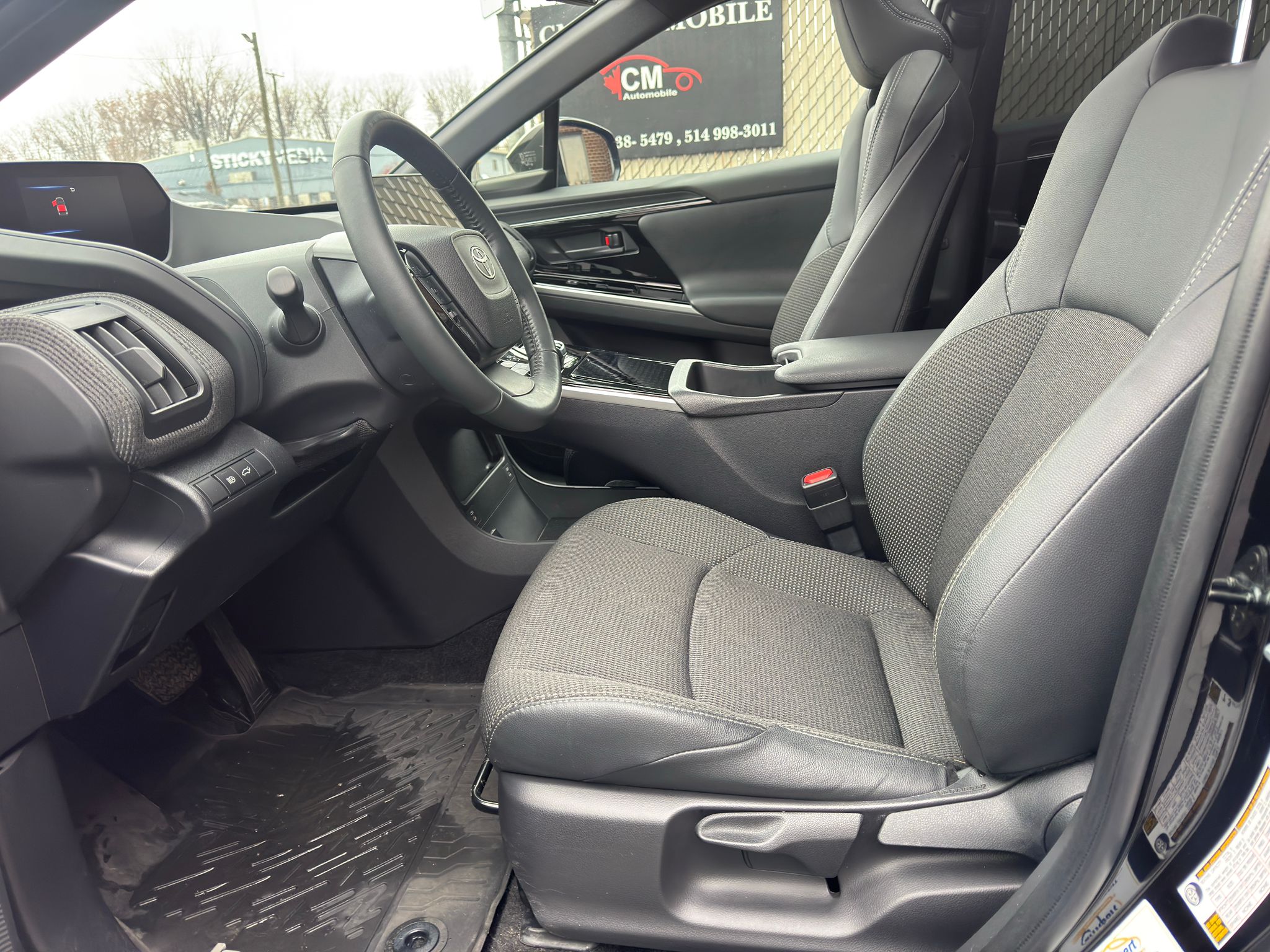 PHOTO-2025-11-24-15-17-22 9.jpg