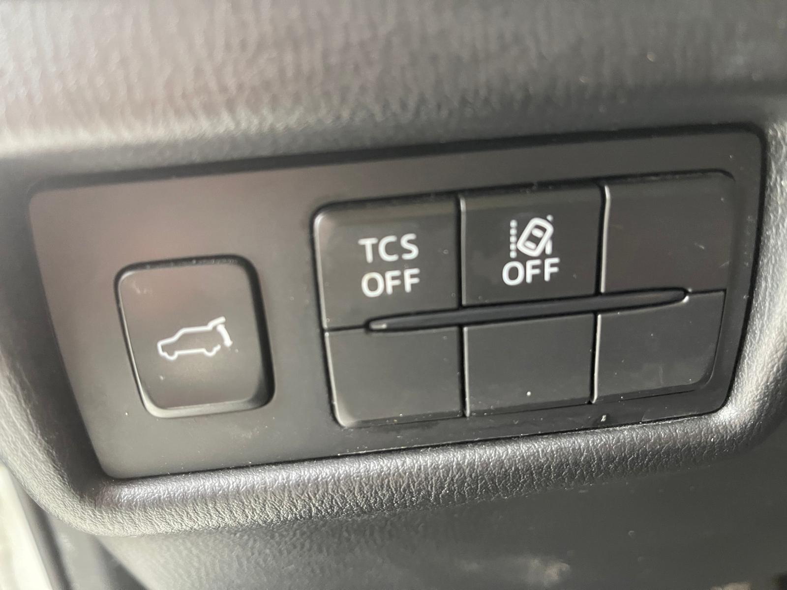 PHOTO-2025-12-30-15-28-22 10.jpg