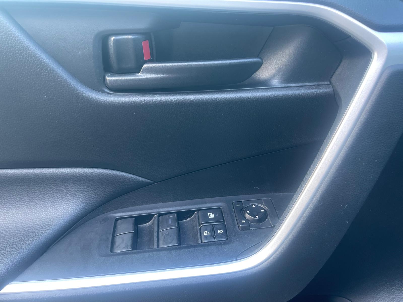 PHOTO-2026-04-17-11-58-10 6.jpg